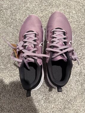 Nike Women’s Athletic Running Shoes in Lavender/Purple